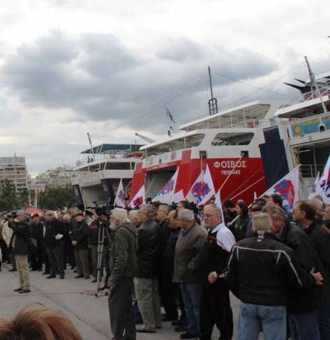 Αγωνία για την απεργία στα πλοία τη Μ. Εβδομάδα