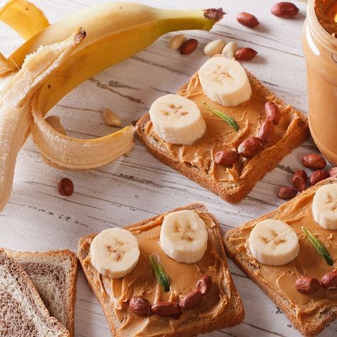 Σε ποια ηλικία μπορεί να φάει για πρώτη φορά το μωρό φιστίκια