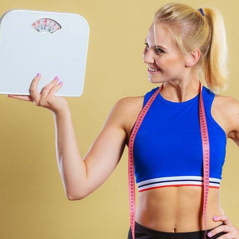 Καθημερινό ζύγισμα: Πώς βοηθά στην απώλεια βάρους