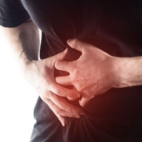 Πόνος στο συκώτι: Πότε πρέπει να επισκεφτείτε τον γιατρό