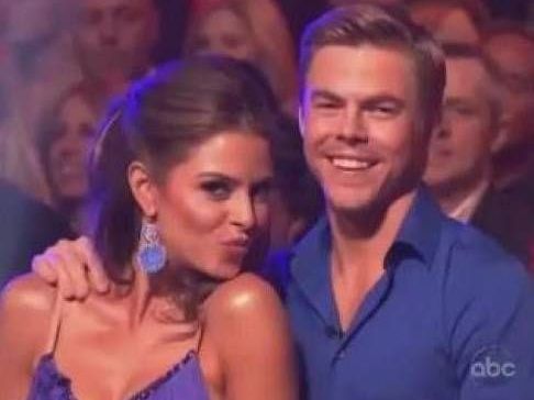 Έτοιμη να βάλει στεφάνι η Μαρία Μενούνος!