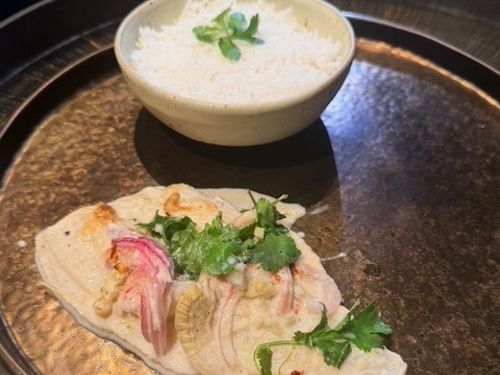 Συνταγή για Thai-Style Γλώσσα με κρέμα καρύδας ένα πιάτο με έντονο άρωμα Ασίας και βελούδινη υφή