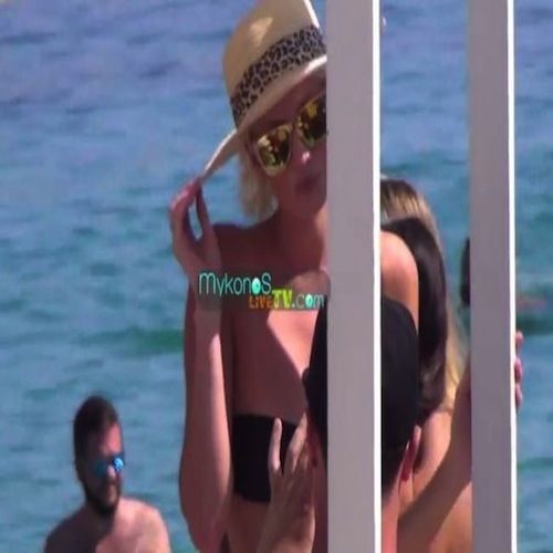 Τζούλια Αλεξανδράτου: Το come back της στην Μύκονο!