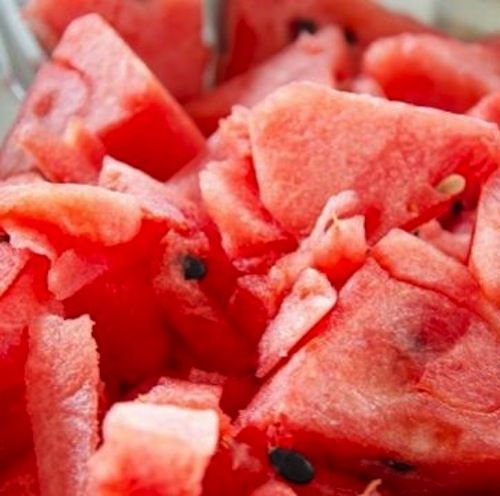 Μοναδικό! Ετσι θα κόψετε το καρπούζι σας στο πι και φι και θα ξετρελάνετε τα παιδιά!