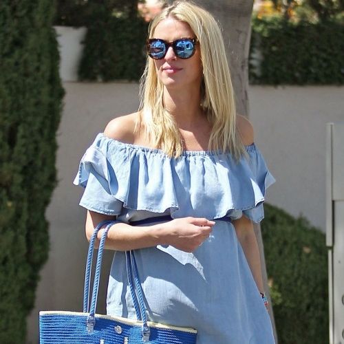 Καιρό είχαμε να τη δούμε! Η Nicky Hilton παρέα με την 3μηνών κόρη της πιο κομψή από ποτέ
