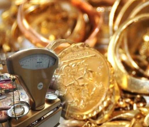 Θερίζουν τους Έλληνες οι μαυραγορίτες