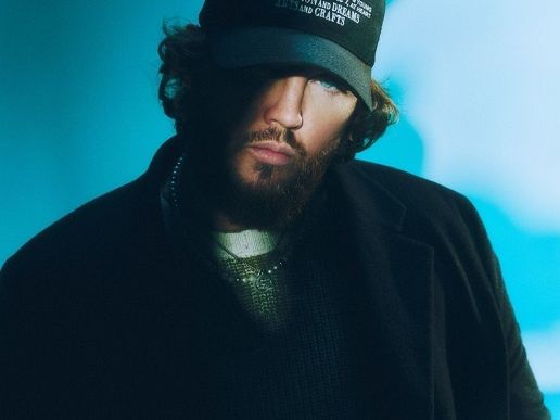 James Arthur: O πιο επιδραστικός καλλιτέχνης της βρετανικής pop σκηνής έρχεται στο Sani Festival '26