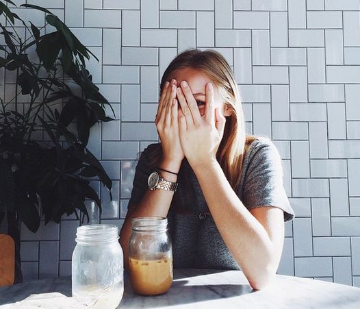 Σε ποια ηλικία σταματάει η περίοδος της γυναίκας; (vid)