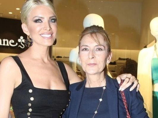«Ταλαιπωρήθηκες, αλλά βγήκες νικήτρια», είπε η Καινούργιου για τη μαμά της, Θάλεια που έχει γενέθλια