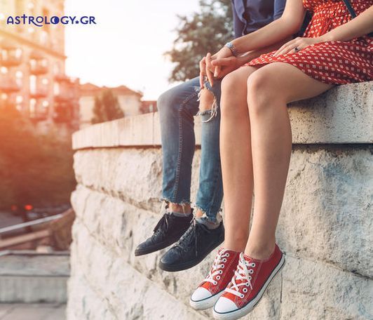 Ερωτικές Προβλέψεις για όλα τα Ζώδια, 18/10