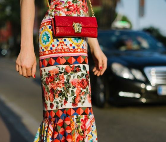 Granny skirt: ανακάλυψε το στυλ φούστας που ταιριάζει σε όλες μας