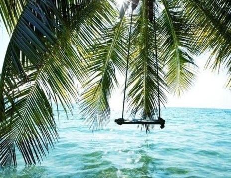 Ετοιμάσου για παραλία: 2 must για την beach bag!