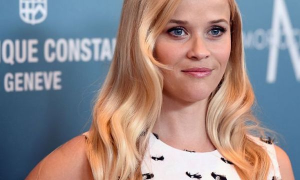 Η Reese Witherspoon μιλά ανοιχτά για την κακοποίηση που βίωσε σε προηγούμενη σχέση της
