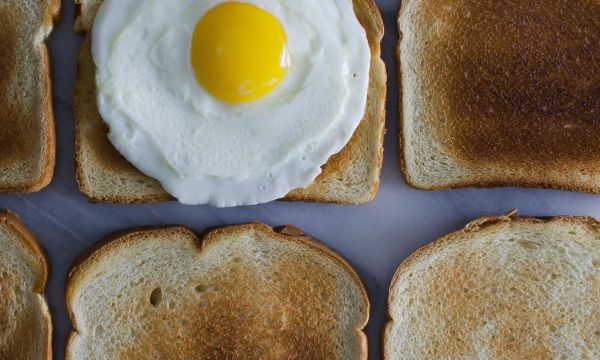 Μήπως το τοστάκι που τρως κάθε μέρα κάνει μεγάλο κακό στην υγεία σου;