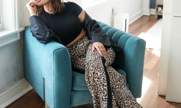 Office Style: 7 αέρινα παντελόνια που αναδεικνύουν τις curvy αναλογίες