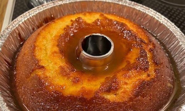 Η απόλυτη συνταγή για το περιζήτητο μαγικό κέικ πορτοκάλι