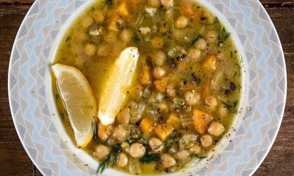 Άκης Πετρετζίκης: Ρεβιθάδα