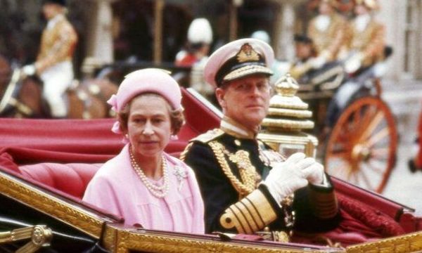 Τα 4 Ιωβηλαία της βασίλισσας Ελισάβετ και η γιορτή στη «σκιά» της Diana