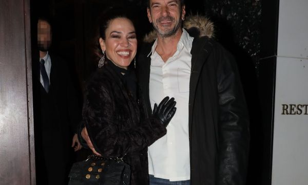 Ναταλία Δραγούμη: Αυτό είναι το σπίτι που σχεδίασε ο αρχιτέκτονας σύζυγός της & έχει θέα στα αστέρια