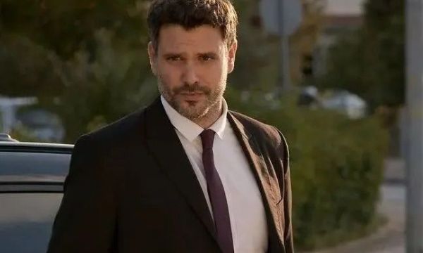 Η «γιορτή» του Μιχάλη Λεβεντογιάννη και τα κορίτσια του από 5 τηλεοπτικές σειρές