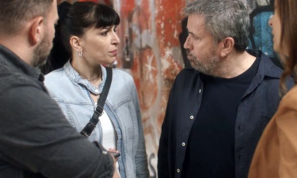 «Κάνε ότι κοιμάσαι»: 4 πρωταγωνιστές μας μιλούν για το τραγικό φινάλε της σειράς