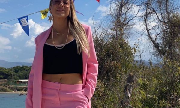 Η Μελίνα Ασλανίδου δεν φοβάται την κριτική κι είναι έτοιμη για το νέο της επαγγελματικό βήμα