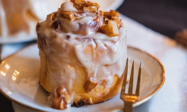 Ρολάκια κανέλας με τορτίγια- τα viral του Tik Tok