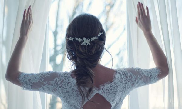 Τι σημαίνει αν δω στον ύπνο μου ότι είμαι νύφη; 5 ακόμα ερμηνείες για όνειρα σχετικά με τον γάμο