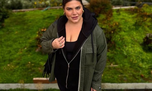 Κάθε φορά που ρωτούν τη Δανάη Μπάρκα πώς αδυνάτισε, σκέφτεται ένα πράγμα μόνο!