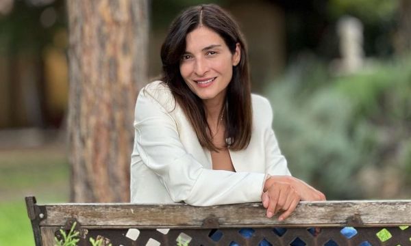 Τέλος εποχής για τη Γη της ελιάς και στο Χ ήδη ξεκίνησαν να αποχαιρετούν την Αντιγόνη Κουλουκάκου