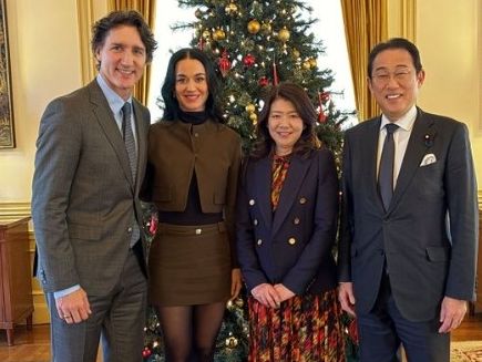 Μέχρι και ο Ιάπωνας πρωθυπουργός αναγνώρισε επίσημα τη σχέση Perry - Trudeau - Το ταξίδι & το post