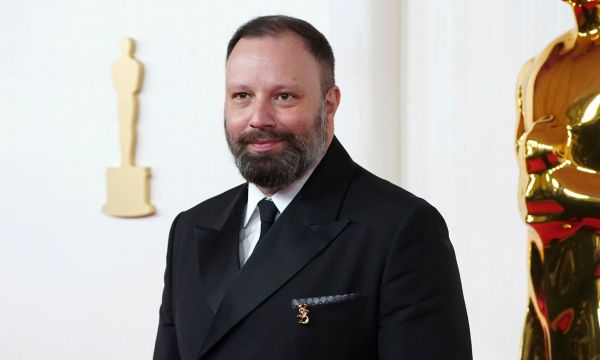 Ο Λάνθιμος δεν είναι υποψήφιος στις Χρυσές Σφαίρες 2026: Οι εκπλήξεις & οι αδικίες των υποψηφιοτήτων