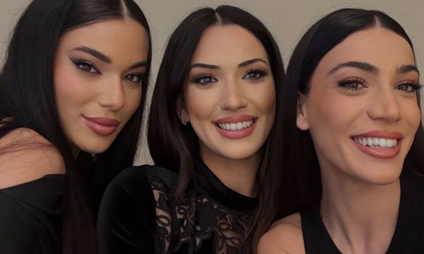 Ήβη, Κλεοπάτρα και Δέσποινα Αδάμου πόζαραν μαζί και δεν μπορείς να τις ξεχωρίσεις