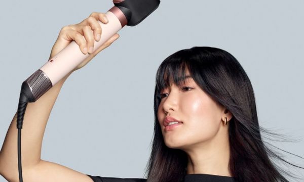 Επόμενη γενιά multi-styler με ροή αέρα Coanda θα πει ευκολότερο styling και μεγαλύτερη διάρκεια