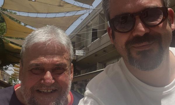 «Ξεκουράσου, σ' αγαπώ πολύ»: Ο Πυγμαλίων Δαδακαρίδης θρηνεί την απώλεια του πατέρα του