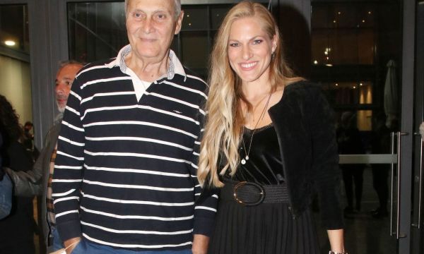 «Έφυγε» στα 73 του ο Αλμπέρτο Εσκενάζυ μετά από μάχη με τον καρκίνο - Η επιτυχία τη δεκαετία του '80