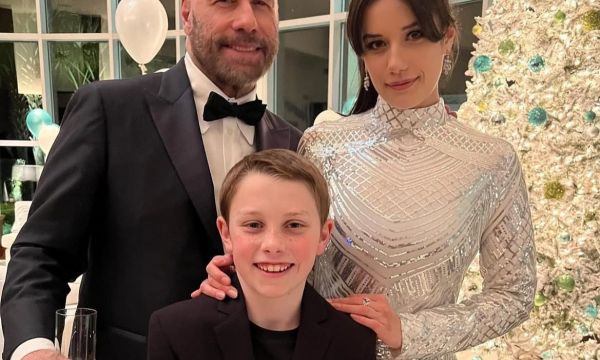 Ο γιος του John Travolta, Ben, είναι δισέγγονος του Elvis Presley; Τι ισχυρίζεται αγωγή - βόμβα