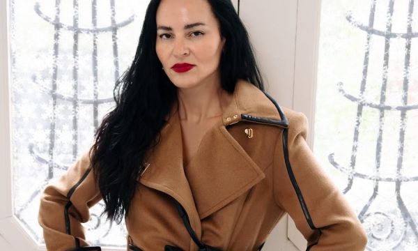 Η Ζενεβιέβ Μαζαρί και η κόρη της χορεύουν στο TikTok και όλοι λένε πως «ένα νέο GNTM γεννιέται»