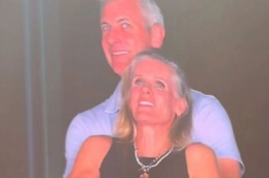 Η Kristin Cabot μίλησε πρώτη φορά για το viral βίντεο στους Coldplay: Η ντροπή, ο πρώην & οι απειλές