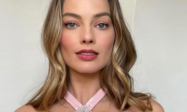 Τα 5 makeup μυστικά που κάνουν το καθημερινό look να δείχνει couture