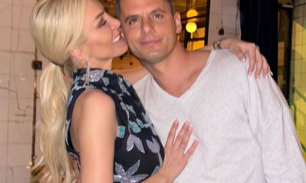 «Για πάντα μαζί», έγραψαν στον Παναγιώτη Κουτσουμπή για το post - «ευχαριστώ» στο 2025