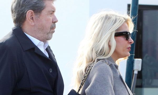 Μενεγάκη - Λάτσιος στην κηδεία του Γιώργου Παπαδάκη: Όσα έλεγε ο παρουσιαστής για την Ελένη