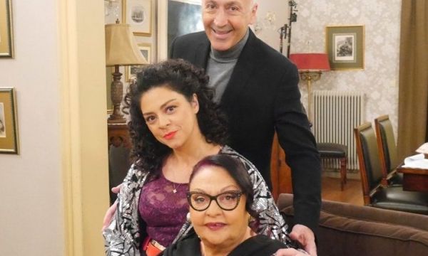 Η μεγάλη επιστροφή στο Σόι σου για τη Δήμητρα Στογιάννη και ο ρόλος έκπληξη του Αποστόλη Τότσικα