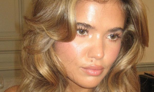 7 καθαριστικά προσώπου που αφαιρούν το μακιγιάζ σε χρόνο ρεκόρ χωρίς ερεθισμούς