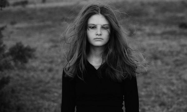 Η 16χρονη Λόρα αγνοείται, ο 17χρονος νεκρός από ξυλοδαρμό & η Ελλάδα που ζει το δικό της Adolescence