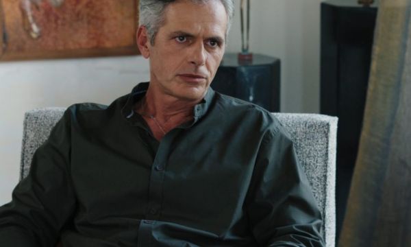 Ο χρυσός κληρονόμος στη Γη της ελιάς και το εύρημα που οδηγεί στο φινάλε τον Μάριο Αθανασίου