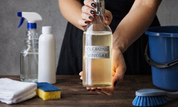 Το καθαριστικό ξίδι είναι πιο ισχυρό από το λευκό - Πώς να το χρησιμοποιήσεις με ασφάλεια στο σπίτι