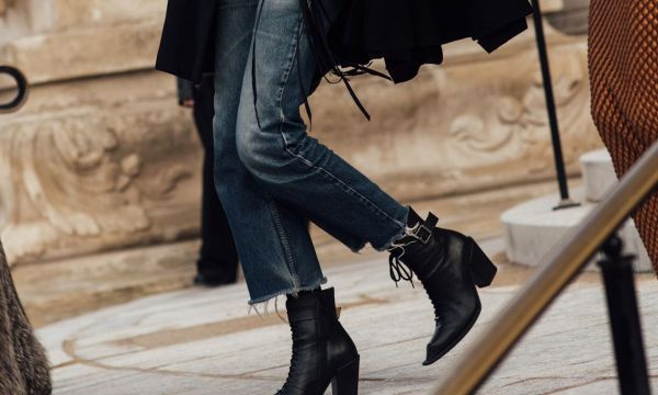 10 μαύρα ankle boots που ταιριάζουν κυριολεκτικά με τα πάντα