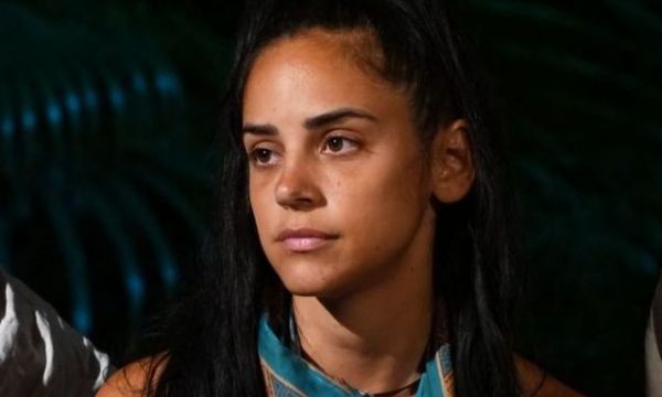 Survivor: Η ανατροπή με την οικειοθελή αποχώρηση της Φωτεινής και το bullying στην Μαντίσα