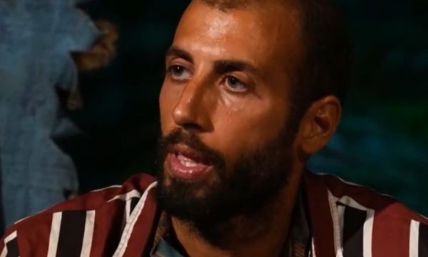 Survivor: Η άκυρη στρατηγική του Γιάννη Ρέβη και οι 3 υποψήφιοι μετά τη νέα οικειοθελή αποχώρηση